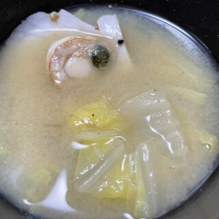 稚貝と白菜の味噌汁